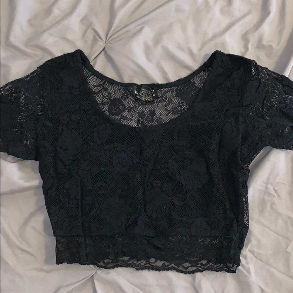 Black crop top